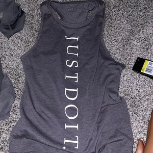 Nike tank